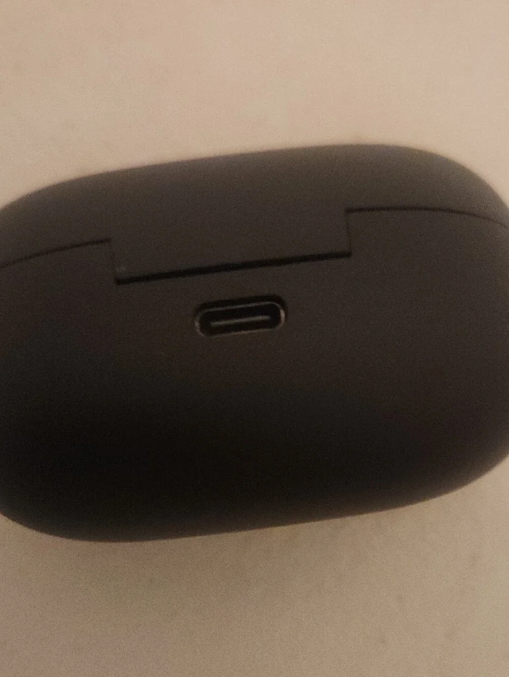 Black Wireless Earbud Charging Case - Portable Power